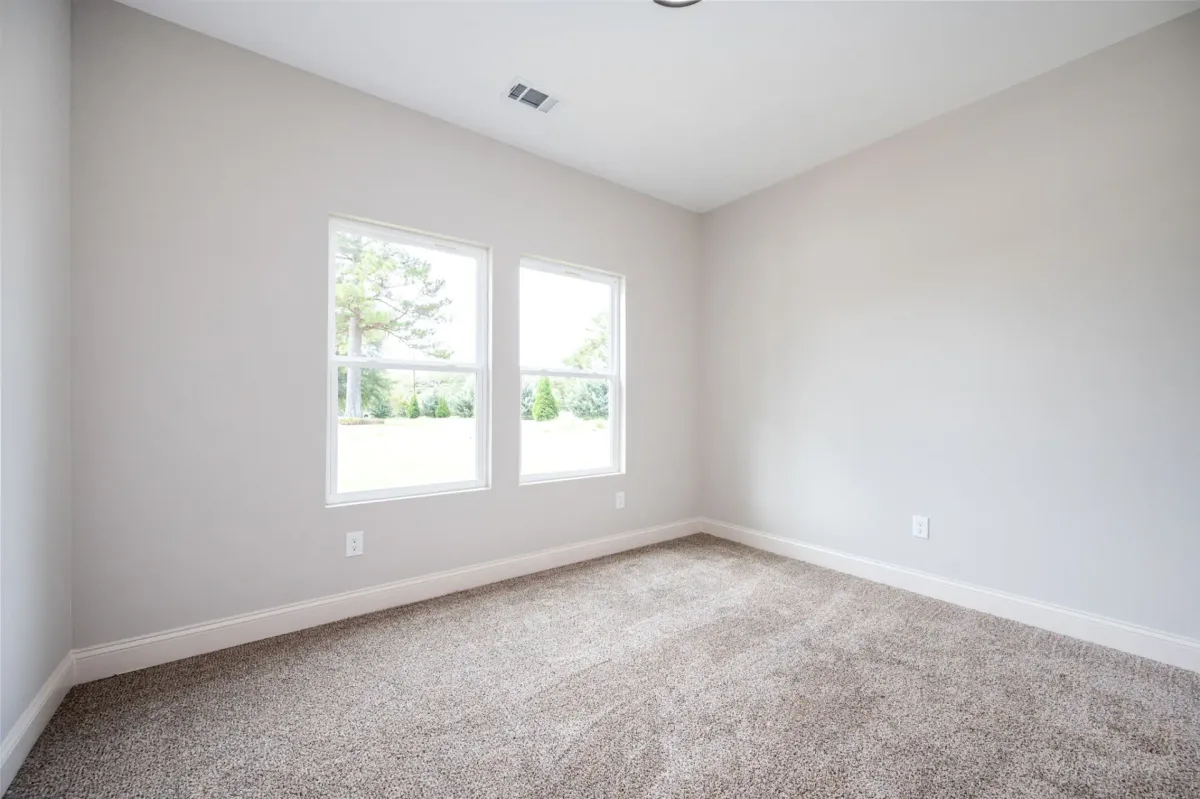 Thumbnail Photo: 20 West Moreland Lake Drive