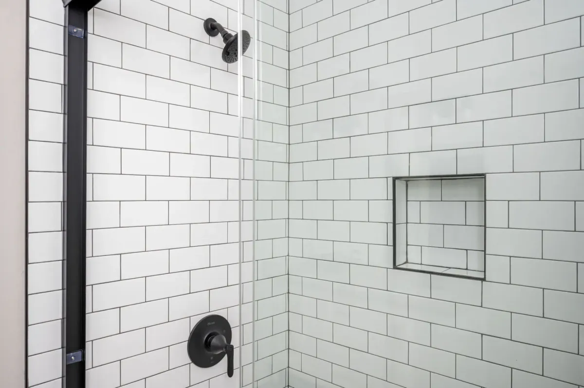 Thumbnail Photo: 516 Branch Street